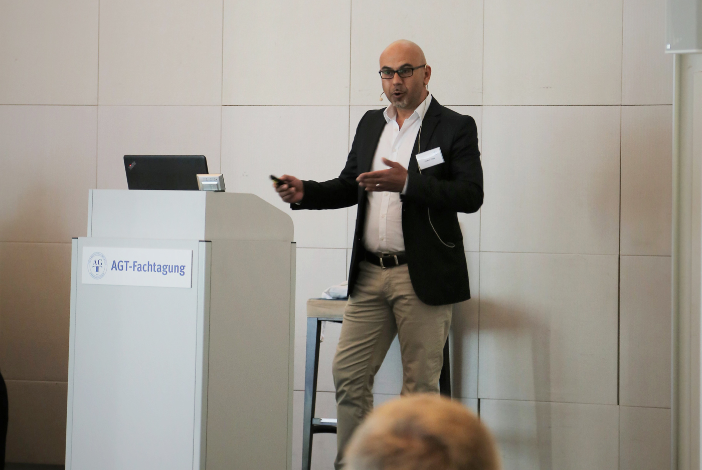 Vortragsredner Hakan Citak Auf Der AGT-Fachtagung